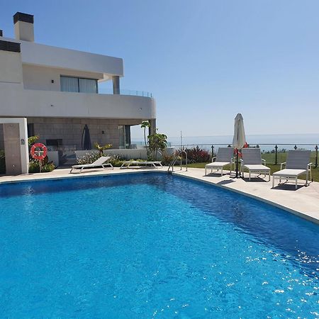 Luxury Beachfront Apartment With Pool, Sauna, Fitness And Gym In Province Malaga, Andalusia Mijas Exterior foto
