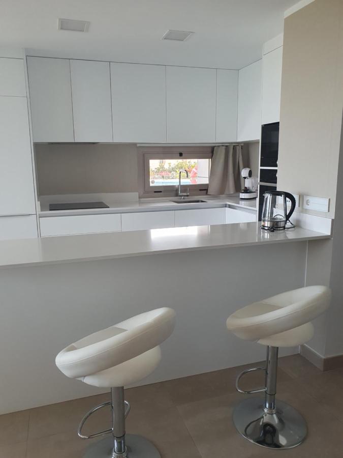 Luxury Beachfront Apartment With Pool, Sauna, Fitness And Gym In Province Malaga, Andalusia Mijas Exterior foto