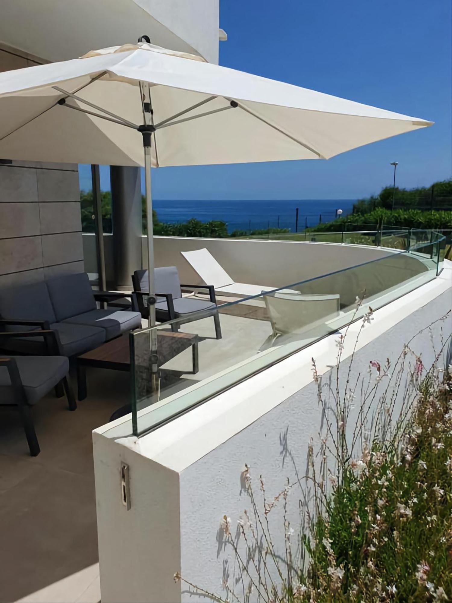 Luxury Beachfront Apartment With Pool, Sauna, Fitness And Gym In Province Malaga, Andalusia Mijas Exterior foto