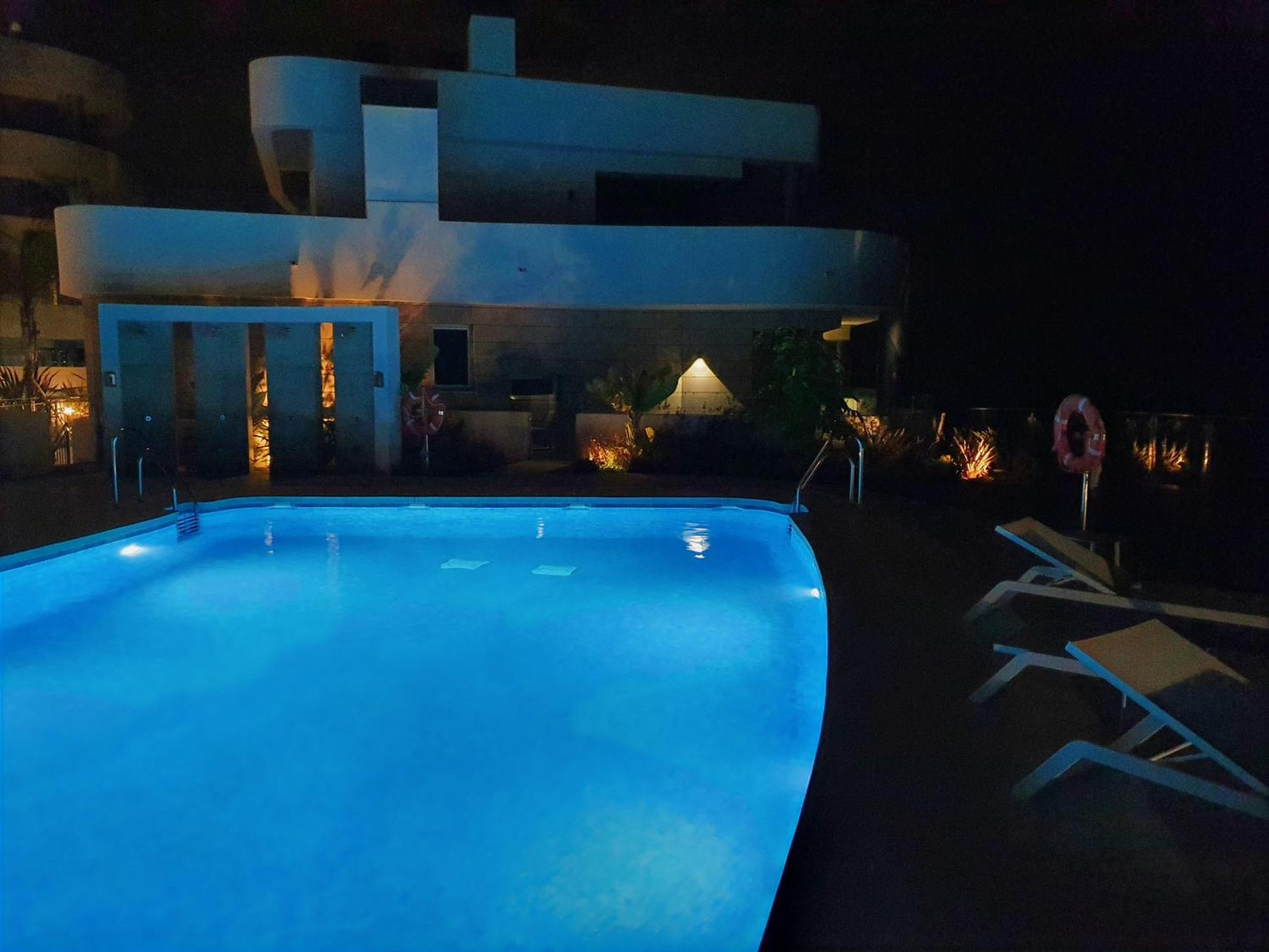 Luxury Beachfront Apartment With Pool, Sauna, Fitness And Gym In Province Malaga, Andalusia Mijas Exterior foto
